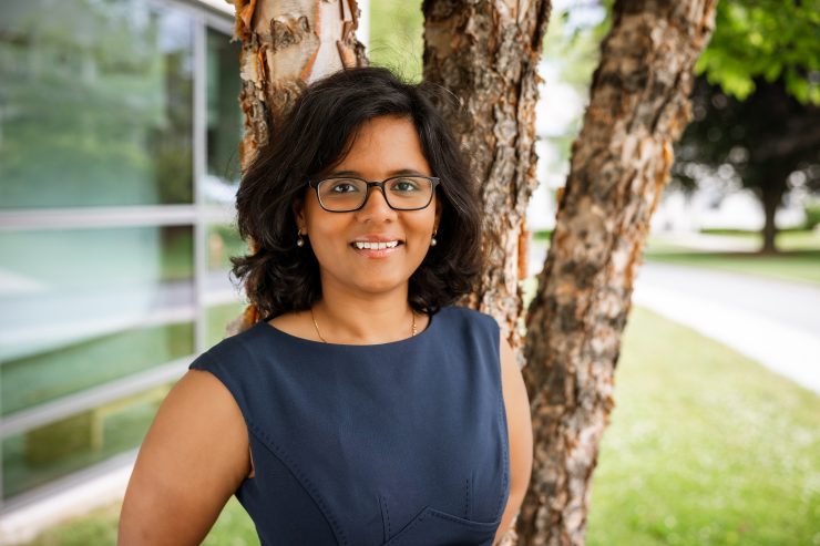 Dr. Shikha Singh, tenured associate professor and SBU CS alum.